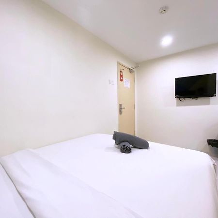Your Hotel Кланг Экстерьер фото